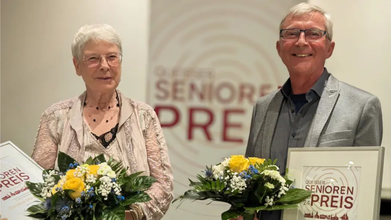 Soziales Engagement: Christina Maria Tröber und Horst Bendixen mit dem Queisser-Seniorenpreis ausgezeichnet